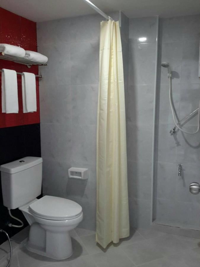 Sakura Budget Hotel Hat Yai Exterior foto